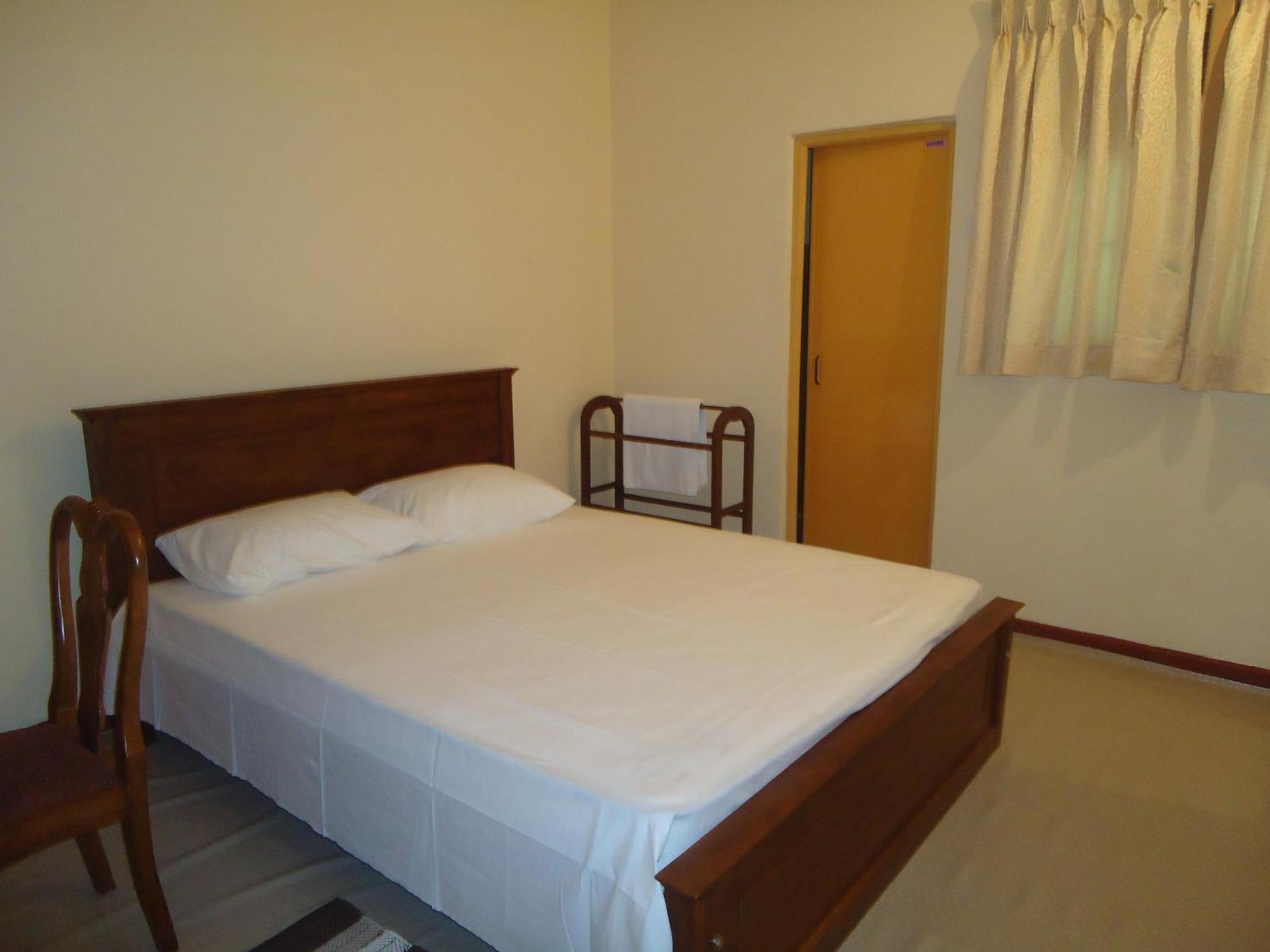 Guest House Kaduwela Bagian luar foto