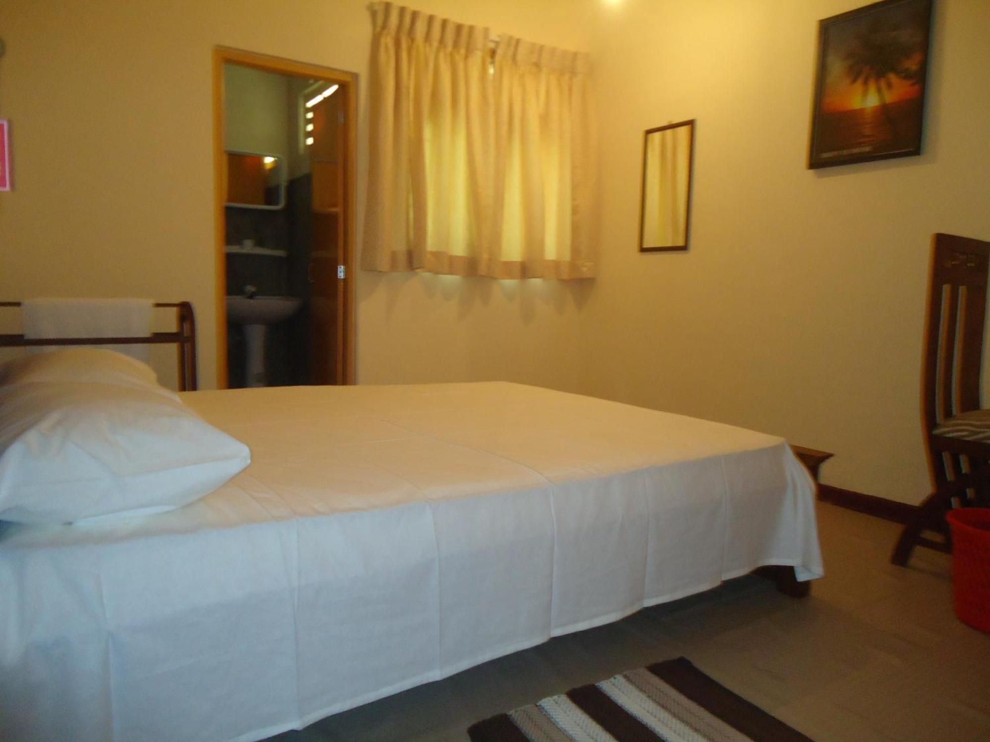 Guest House Kaduwela Bagian luar foto